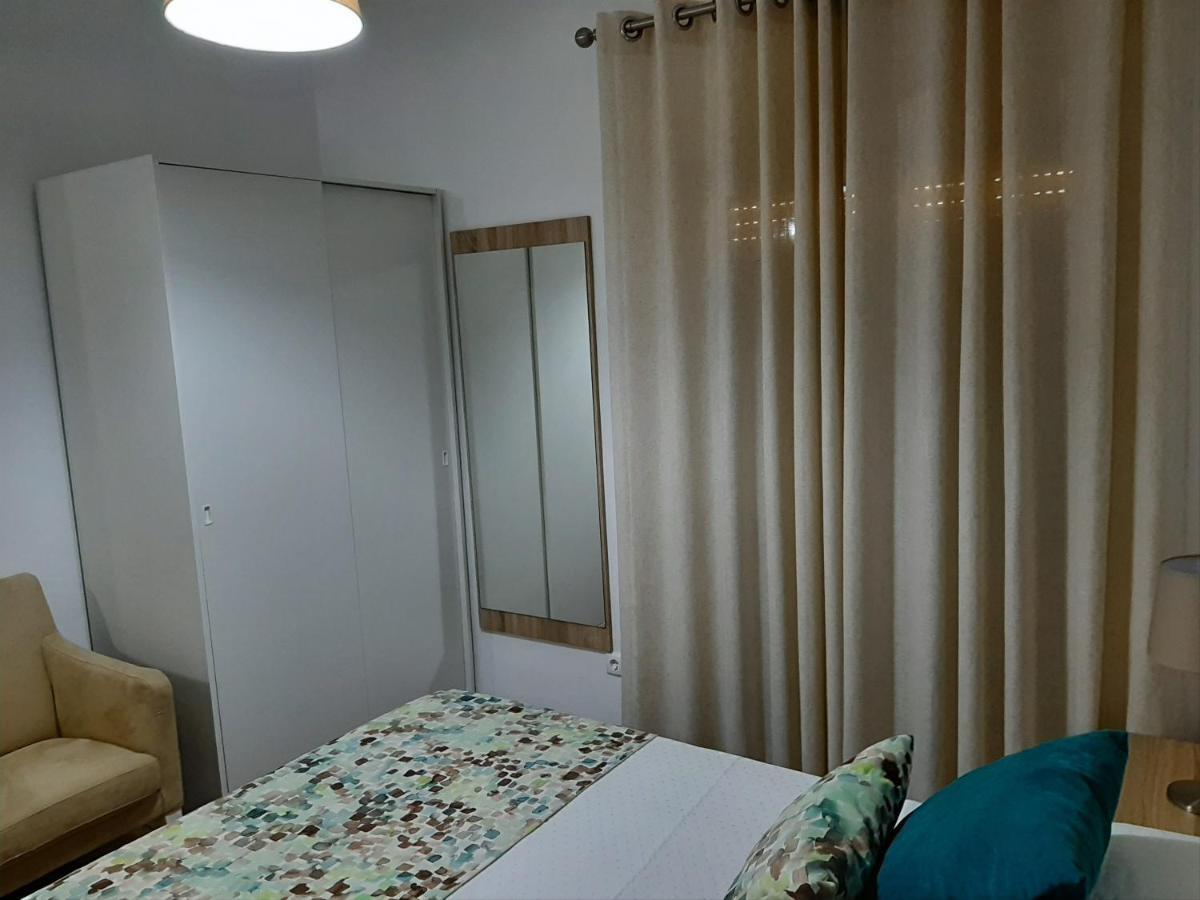 Alojamento Ferreira - Apartamento A Apartment Santiago do Cacem Exterior photo