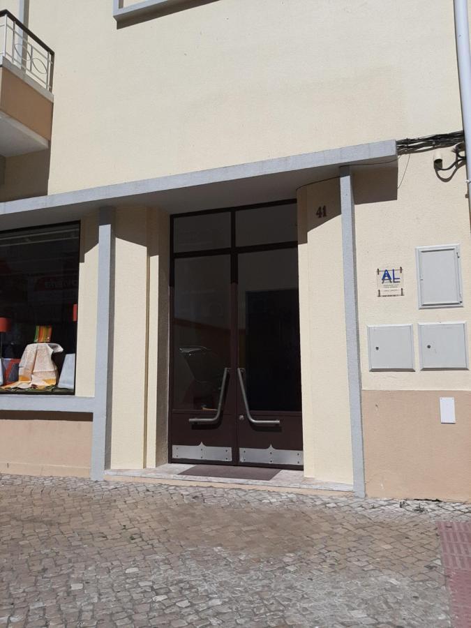 Alojamento Ferreira - Apartamento A Apartment Santiago do Cacem Exterior photo
